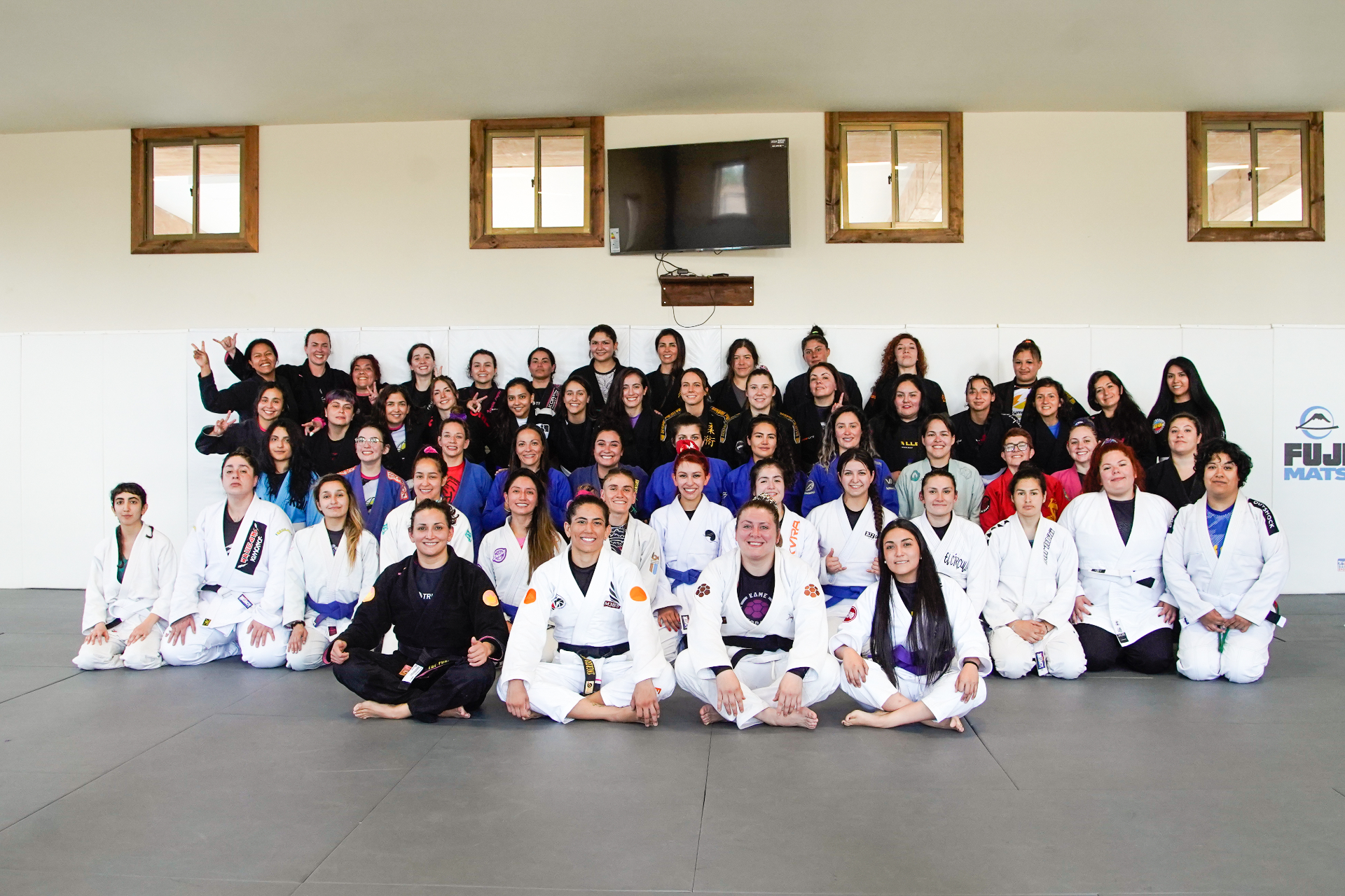 Comunidad de mujeres practicantes de Jiu Jitsu Luna Llena BJJ